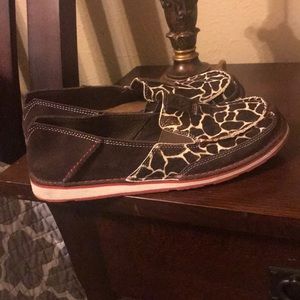 Ariat slide on. Brown/giraffe print. Size 9
